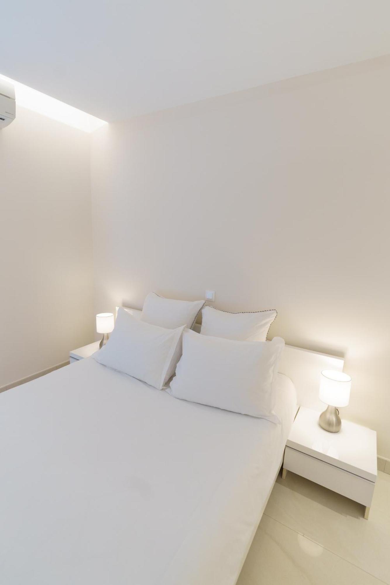 Cannes: Superbe Appartement De Type T2 Pour 4 Pers Buitenkant foto