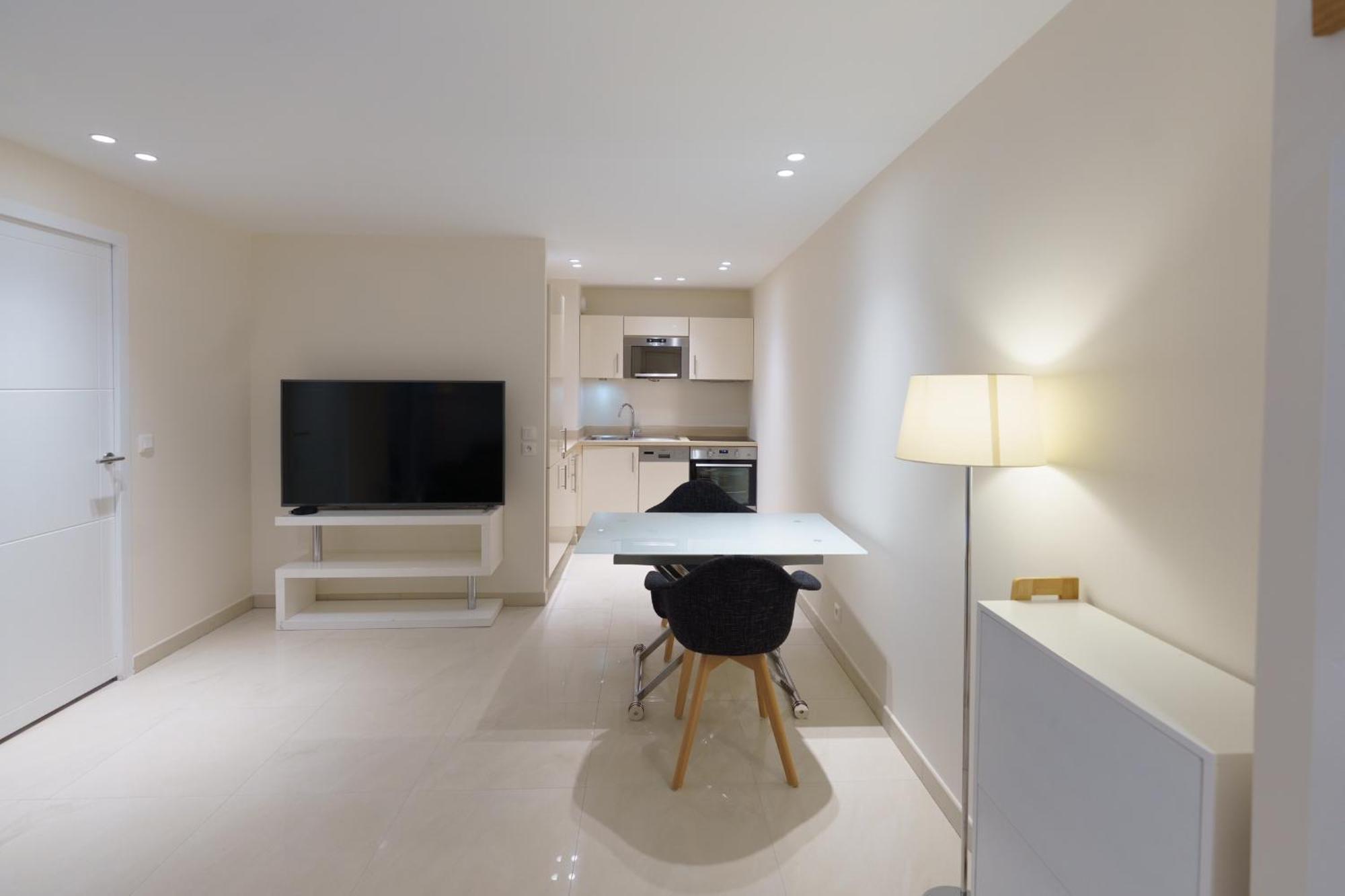 Cannes: Superbe Appartement De Type T2 Pour 4 Pers Buitenkant foto